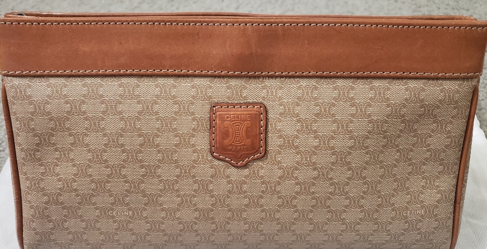 SOLD SOLD SOLD Vintage Celine Clutch